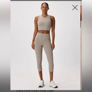 Quince High-Rise Capri Leggings